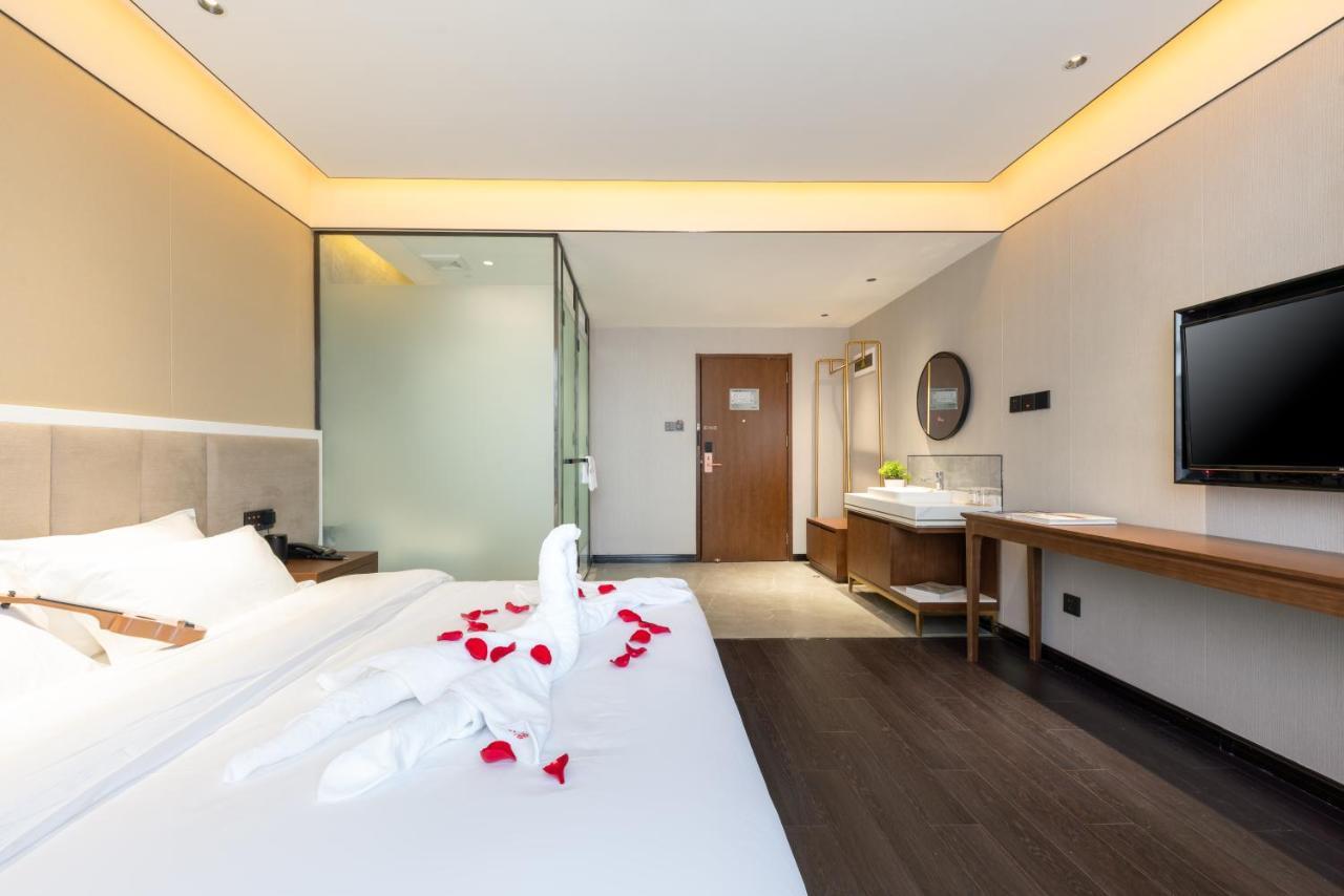 Beijing Tangfu Hotel - Located In The City Center Adjacent To The Subway Station Close To Nanluoguxiang Gulou Lama Temple Tiananmen Square Forbidden City Temple Of Heaven Providing Laundry Car Rental And Ticketing Services Exteriör bild