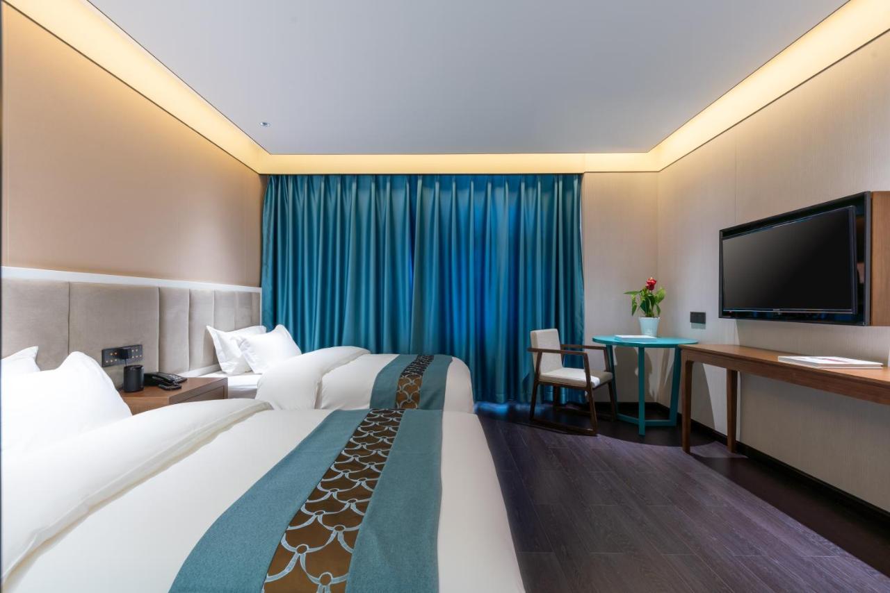 Beijing Tangfu Hotel - Located In The City Center Adjacent To The Subway Station Close To Nanluoguxiang Gulou Lama Temple Tiananmen Square Forbidden City Temple Of Heaven Providing Laundry Car Rental And Ticketing Services Exteriör bild