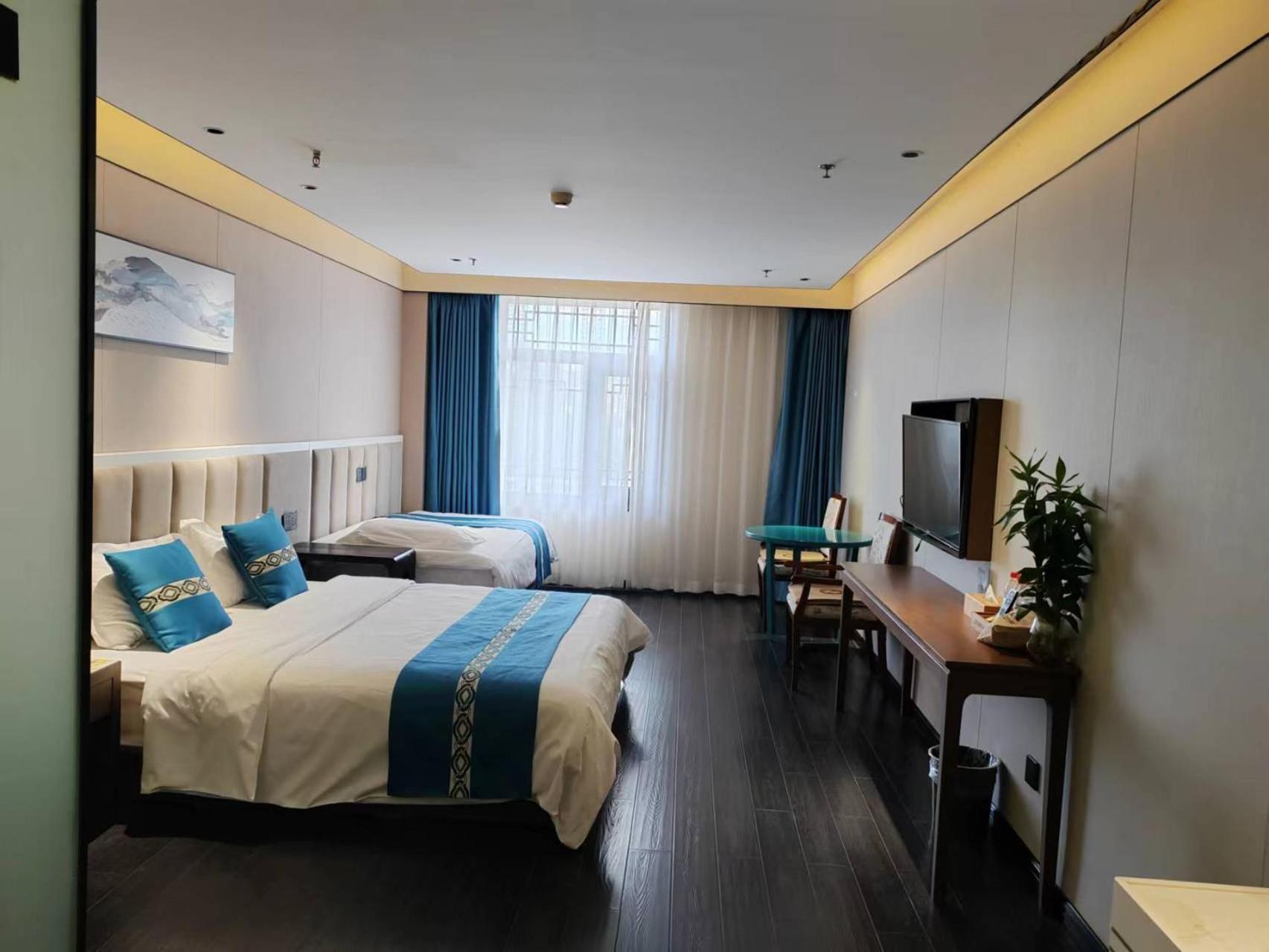 Beijing Tangfu Hotel - Located In The City Center Adjacent To The Subway Station Close To Nanluoguxiang Gulou Lama Temple Tiananmen Square Forbidden City Temple Of Heaven Providing Laundry Car Rental And Ticketing Services Exteriör bild