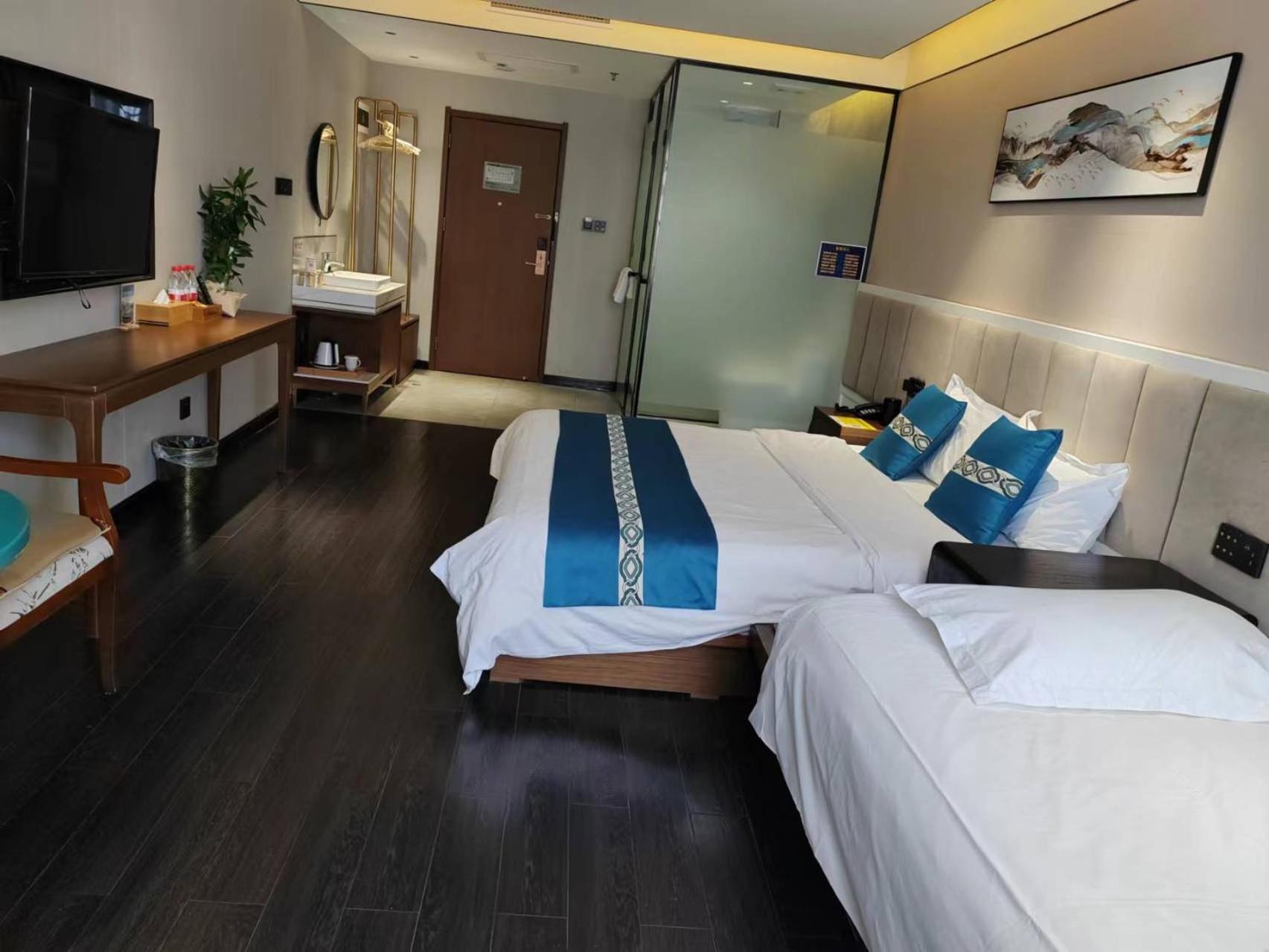 Beijing Tangfu Hotel - Located In The City Center Adjacent To The Subway Station Close To Nanluoguxiang Gulou Lama Temple Tiananmen Square Forbidden City Temple Of Heaven Providing Laundry Car Rental And Ticketing Services Exteriör bild