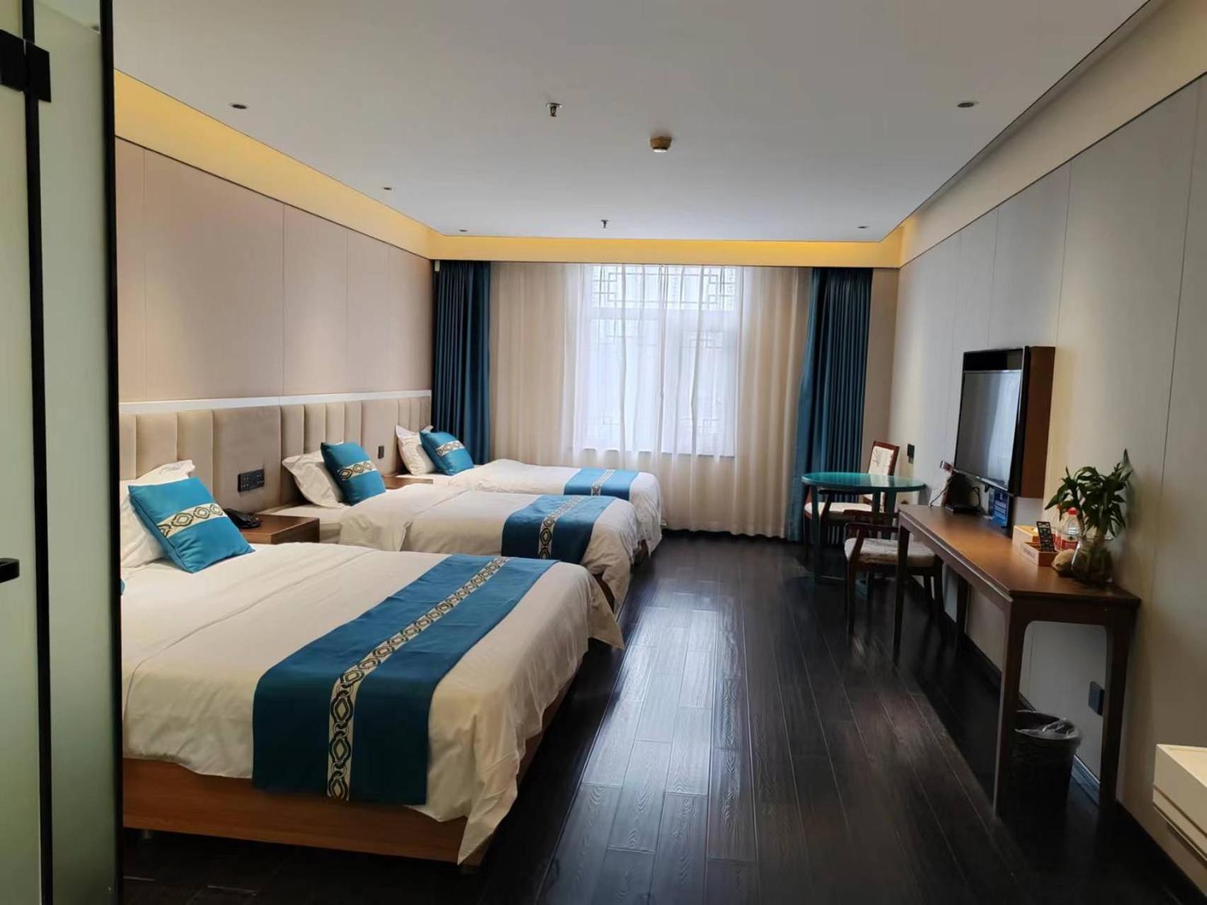 Beijing Tangfu Hotel - Located In The City Center Adjacent To The Subway Station Close To Nanluoguxiang Gulou Lama Temple Tiananmen Square Forbidden City Temple Of Heaven Providing Laundry Car Rental And Ticketing Services Exteriör bild